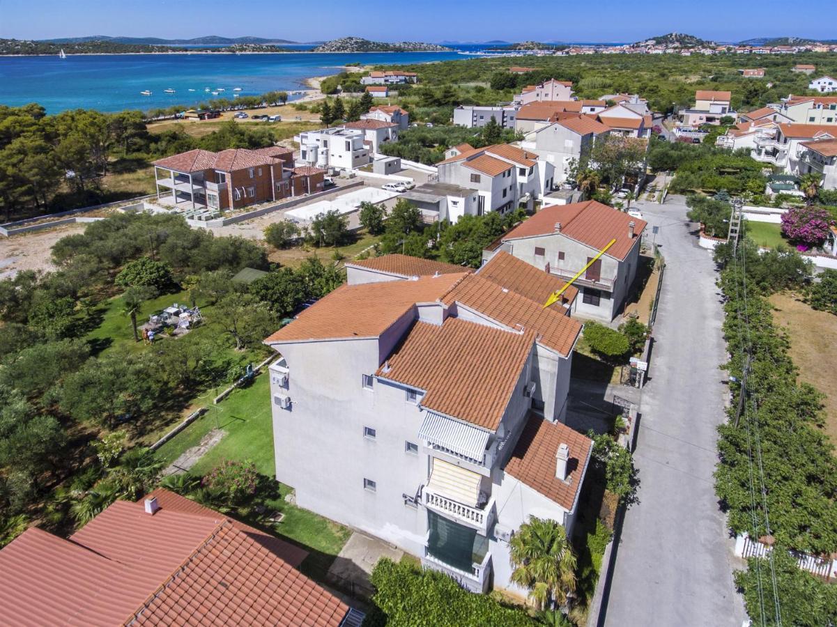 Apartments And Rooms On The Beach Vodice Extérieur photo