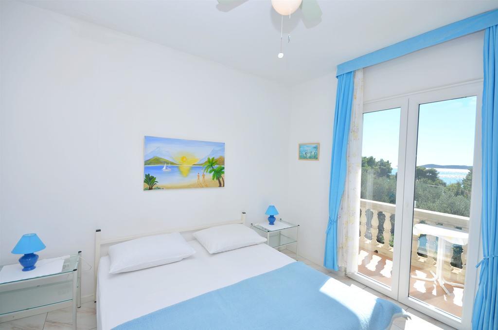 Apartments And Rooms On The Beach Vodice Extérieur photo